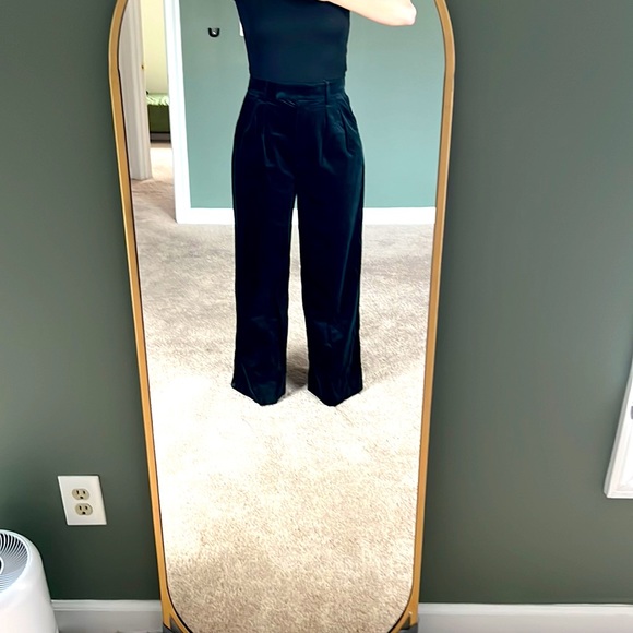 Banana Republic green velvet pants - Picture 3 of 3